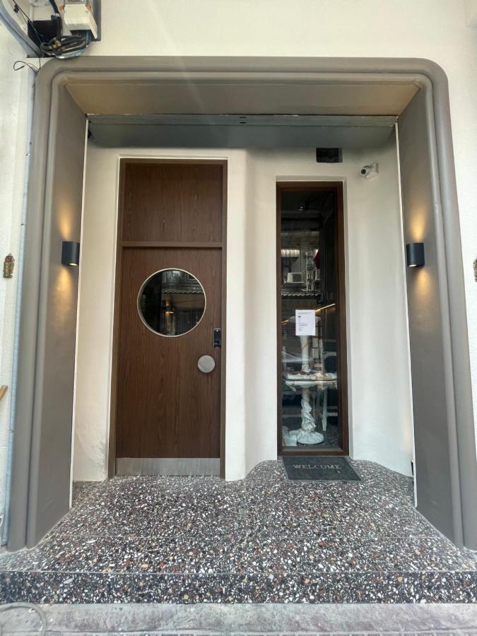 The Orientale Hostel Bangkok Exterior photo